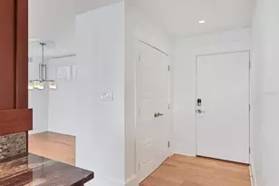 226 Golden Gate Point, Sarasota, FL 34236 - Photo 11