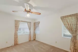 5712 Garden Lakes Dr, Bradenton, FL 34203 - Photo 15