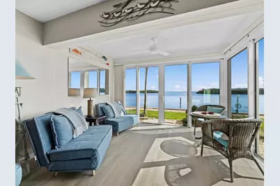 4310 Falmouth Drive #105, Longboat Key, FL 34228 - Photo 9