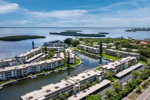 4310 Falmouth Dr, Longboat Key, FL 34228 - Photo 51