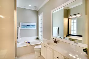 5877 Ferrara Dr, Sarasota, FL 34238 - Photo 23