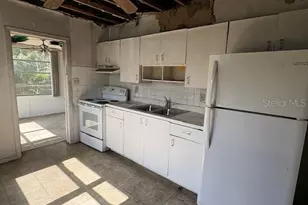 1758 35th St, Sarasota, FL 34234 - Photo 3