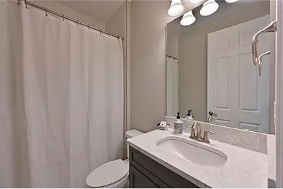 8916 Isabella Circle, Parrish, FL 34219 - Photo 17