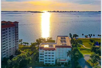 1100 Imperial Drive #403, Sarasota, FL 34236 - Photo 1