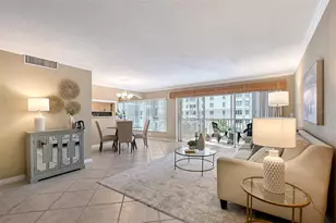 1100 Imperial Dr, Sarasota, FL 34236 - Photo 9