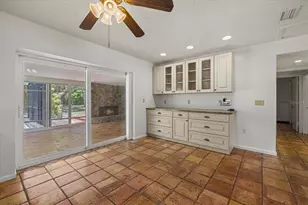 8255 Longbay Blvd, Sarasota, FL 34243 - Photo 13