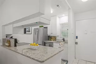 5681 Midnight Pass Rd, Sarasota, FL 34242 - Photo 11