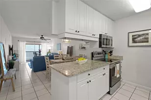 5681 Midnight Pass Rd, Sarasota, FL 34242 - Photo 13