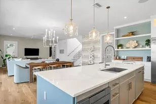 3702 5th Ave, Holmes Beach, FL 34217 - Photo 7