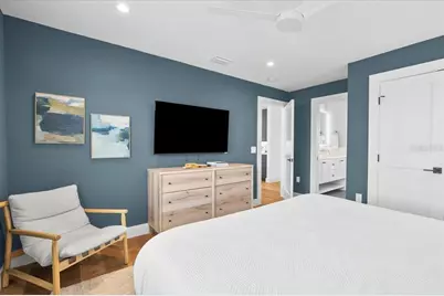 3702 5th Avenue, Holmes Beach, FL 34217 - Photo 27