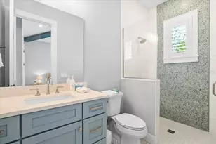 3702 5th Ave, Holmes Beach, FL 34217 - Photo 17