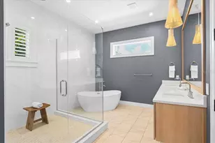 3702 5th Ave, Holmes Beach, FL 34217 - Photo 13