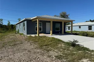 1227 30th Ave W, Bradenton, FL 34205 - Photo 1