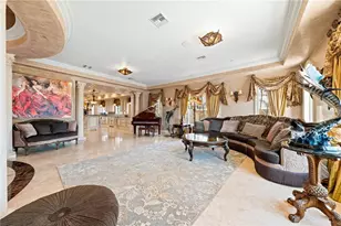 290 N Washington Dr, Sarasota, FL 34236 - Photo 11