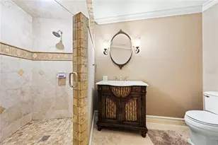 290 N Washington Dr, Sarasota, FL 34236 - Photo 55