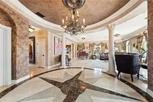 290 N Washington Dr, Sarasota, FL 34236 - Photo 9