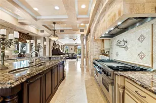 290 N Washington Dr, Sarasota, FL 34236 - Photo 21