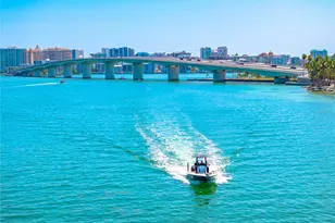 290 N Washington Dr, Sarasota, FL 34236 - Photo 63