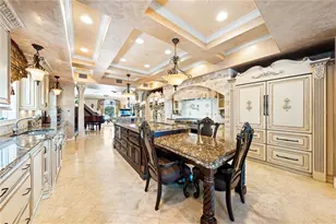 290 N Washington Dr, Sarasota, FL 34236 - Photo 15