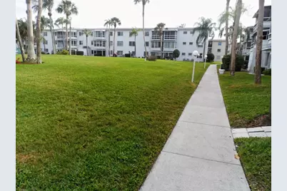 2083 Canal Drive #L32, Bradenton, FL 34207 - Photo 13