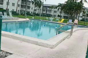 2083 Canal Dr, Bradenton, FL 34207 - Photo 11