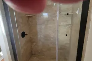 7102 52nd Dr E, Bradenton, FL 34203 - Photo 9