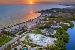 7647 Sanderling Rd, Sarasota, FL 34242 - Photo 5