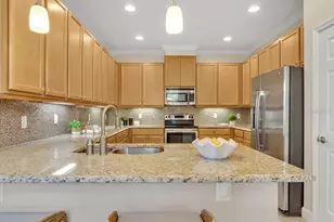 635 Chipper Dr, Sun City Center, FL 33573 - Photo 11