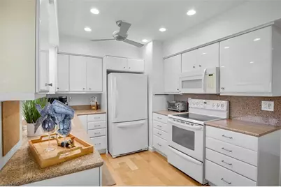 4234 Gulf Of Mexico Drive #G2, Longboat Key, FL 34228 - Photo 19