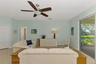 9022 Coachman Dr, Venice, FL 34293 - Photo 11