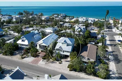 704 Gladiolus Street, Anna Maria, FL 34216 - Photo 33