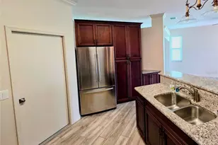 834 Springwood Cir, Bradenton, FL 34212 - Photo 5