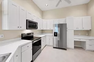 6222 Country Club Way, Sarasota, FL 34243 - Photo 11