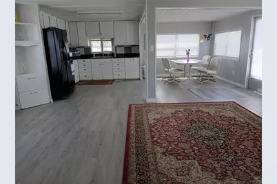 5118 Oakland Hills Avenue, Sarasota, FL 34234 - Photo 11