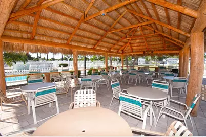 5118 Oakland Hills Avenue, Sarasota, FL 34234 - Photo 39