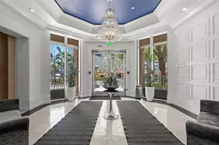 1350 Main St, Sarasota, FL 34236 - Photo 5