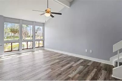 800 S Blvd Of The Presidents #5, Sarasota, FL 34236 - Photo 3