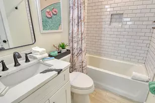 2908 Gulf Dr, Holmes Beach, FL 34217 - Photo 17