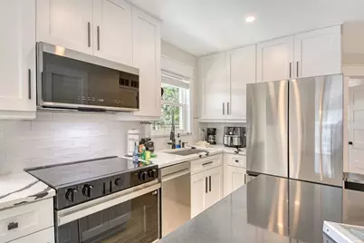 2908 Gulf Drive, Holmes Beach, FL 34217 - Photo 13