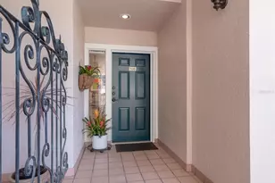 5420 Eagles Point Cir, Sarasota, FL 34231 - Photo 5