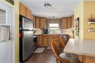 198 Tankey Dr, Palmetto, FL 34221 - Photo 5