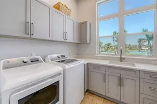 630 De Narvaez Dr, Longboat Key, FL 34228 - Photo 73