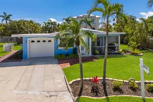 237 85th St, Holmes Beach, FL 34217 - Photo 3