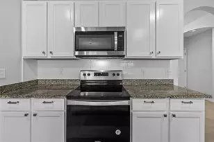 2721 Greenleaf Ter, Parrish, FL 34219 - Photo 25