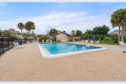 2704 Hidden Lake Boulevard #C, Sarasota, FL 34237 - Photo 21