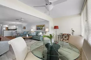 1255 E Peppertree Dr, Sarasota, FL 34242 - Photo 21