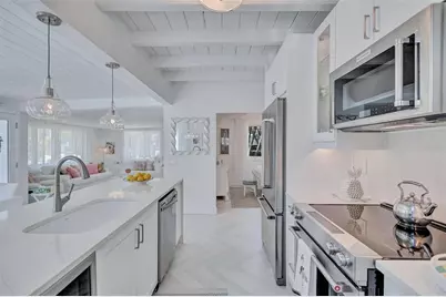 643 Calle Del Otono, Sarasota, FL 34242 - Photo 21