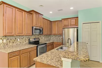 9022 Coachman Drive, Venice, FL 34293 - Photo 17