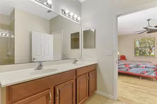 9022 Coachman Dr, Venice, FL 34293 - Photo 35