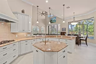 6808 Belmont Ct, Lakewood Ranch, FL 34202 - Photo 15